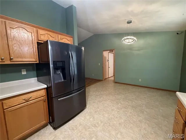 $275,000 | 3 Iron Hill Court, St. Clair, MO 63077