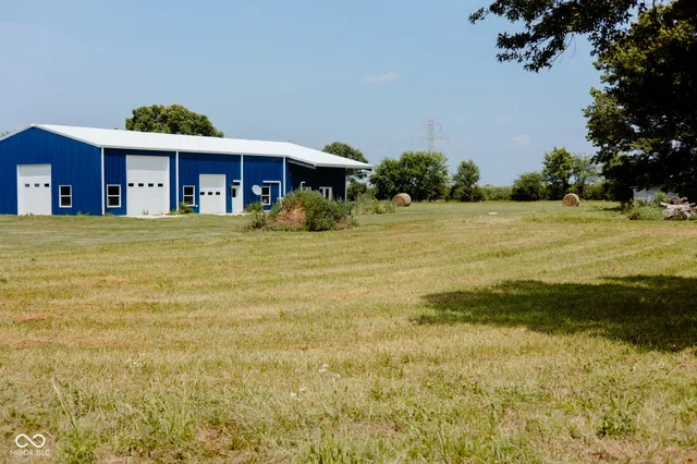 $410,000 | 7796 North Meridian Road, Perrysville, IN 47974