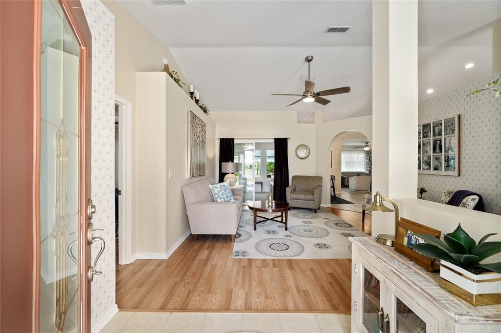9037 Southeast 136th Loop Summerfield, FL 34491 - Photo 7 of 75
