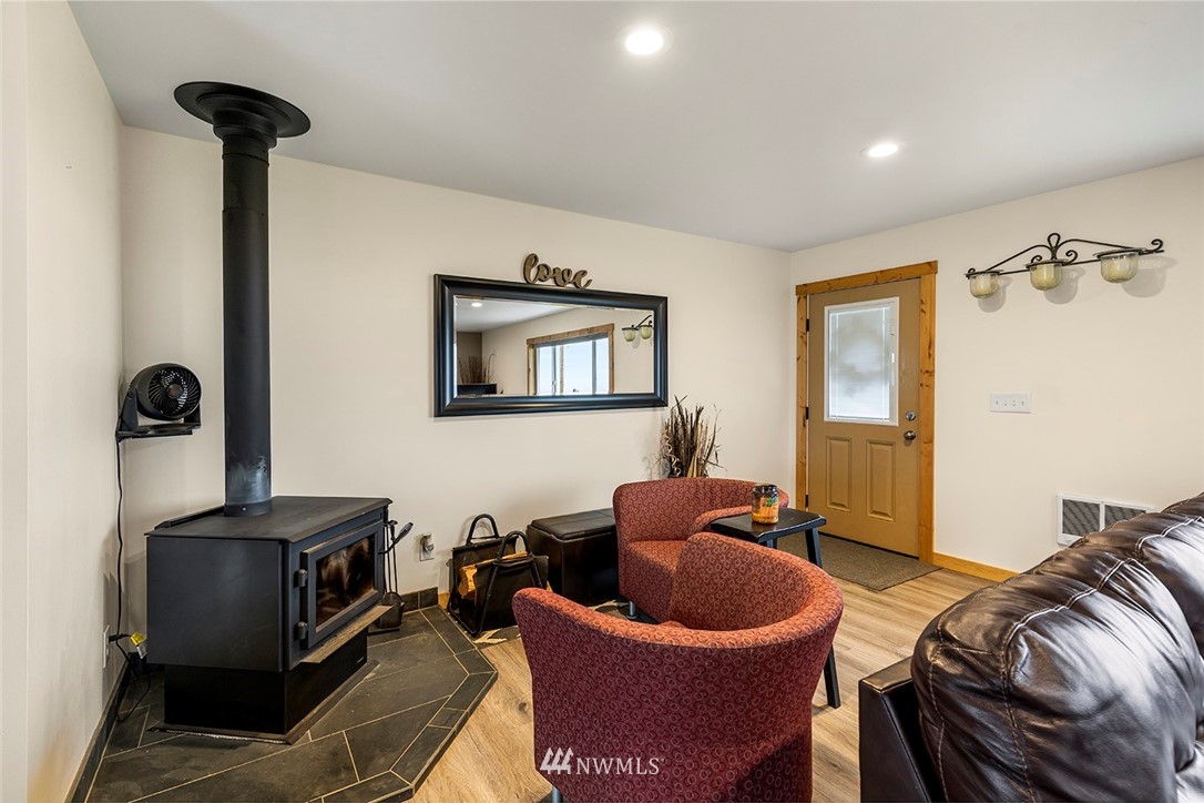 257 Burnt Ridge Road Onalaska, WA 98570 - Photo 6 of 33 Gallery Image 6