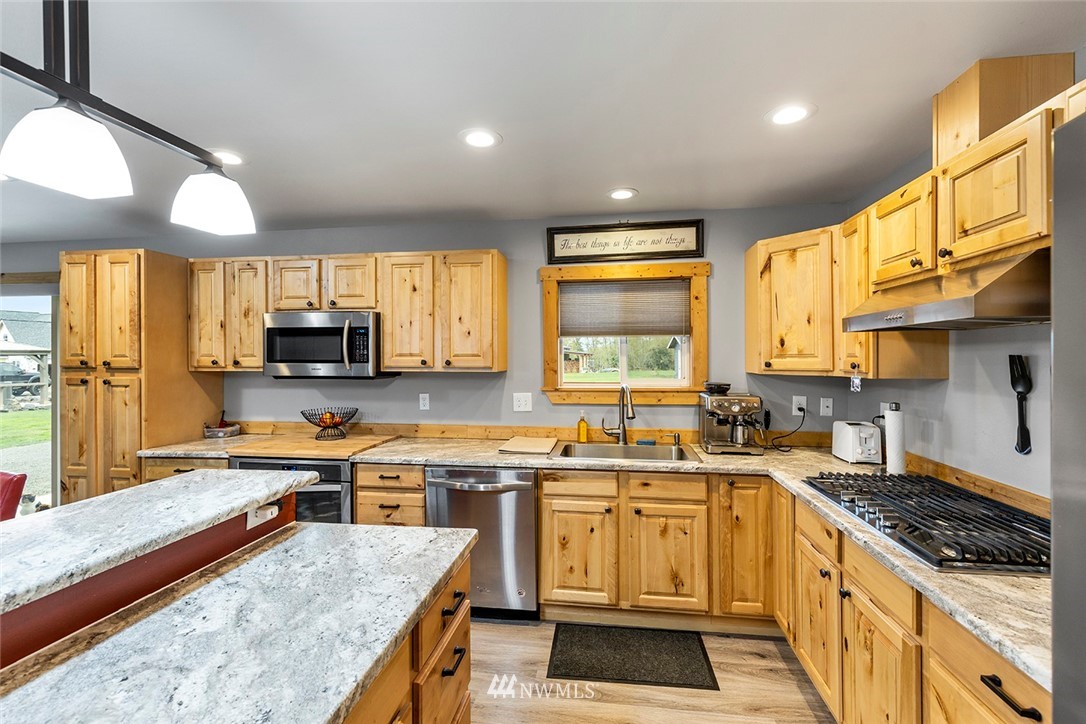 257 Burnt Ridge Road Onalaska, WA 98570 - Photo 9 of 33 Gallery Image 9