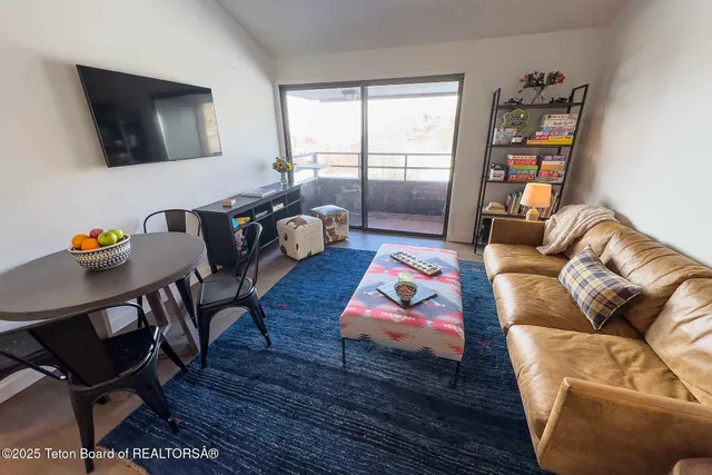 $1,145,000 | 355 West Deloney Avenue, Unit E6, Jackson, WY 83001