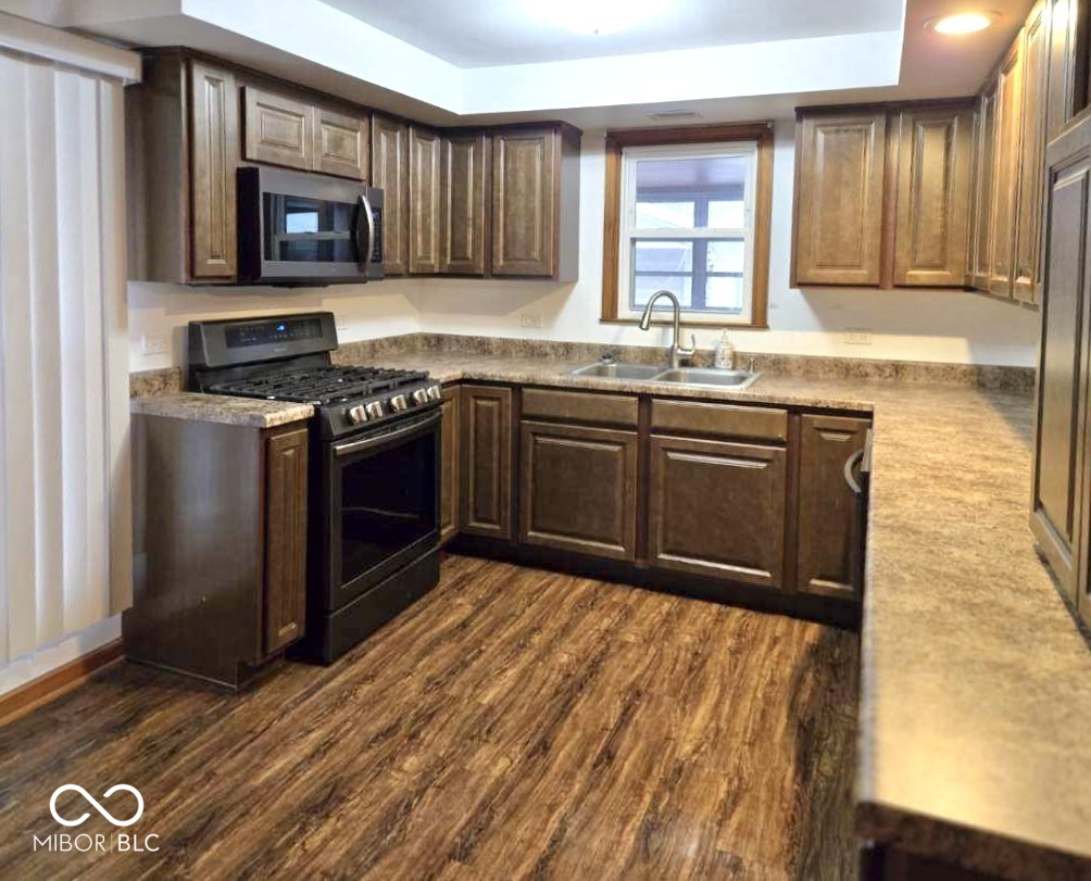 2640 38th Street Highland, IN 46322 - Photo 12 of 27