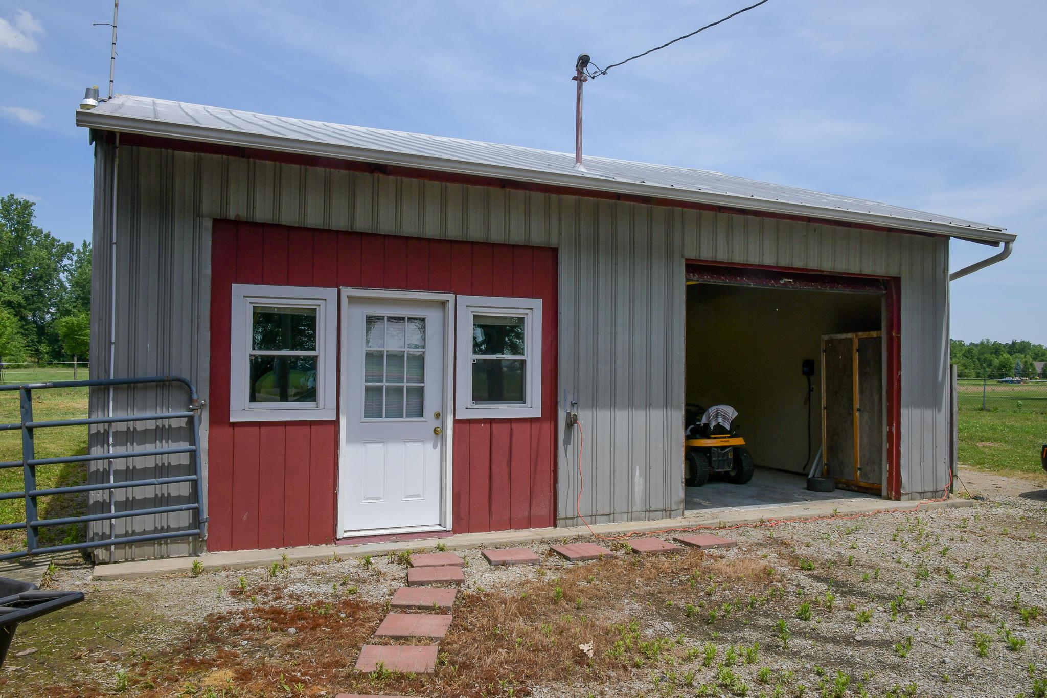 20938 Coleman-Brake Road Milford Center, OH 43045 - Photo 4 of 32