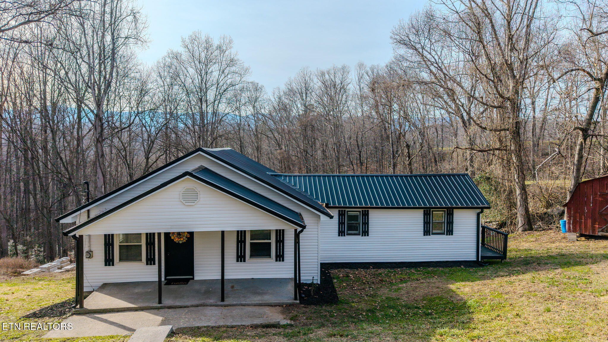 2801 Oak Grove Road Rocky Top, TN 37769 - Photo 2 of 27 Gallery Image 2