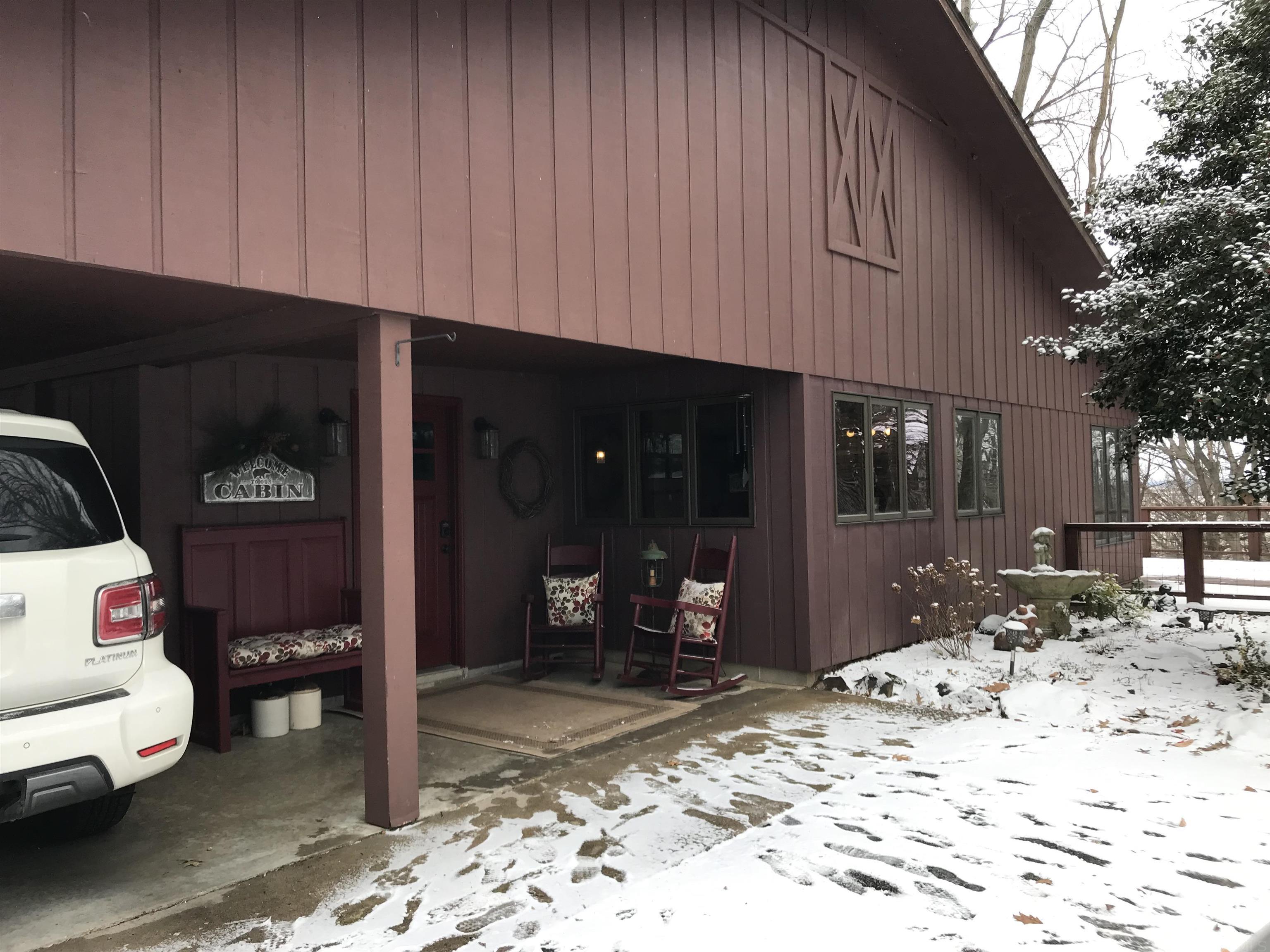 3105 North Old Fort Knox Road Vincennes, IN 47591 - Photo 2 of 35