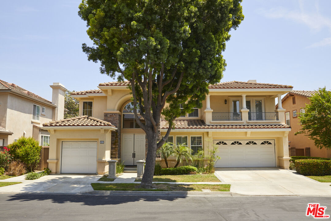 6 Mountainbrook Irvine, CA 92620 - Photo 1 of 31 front view of a house