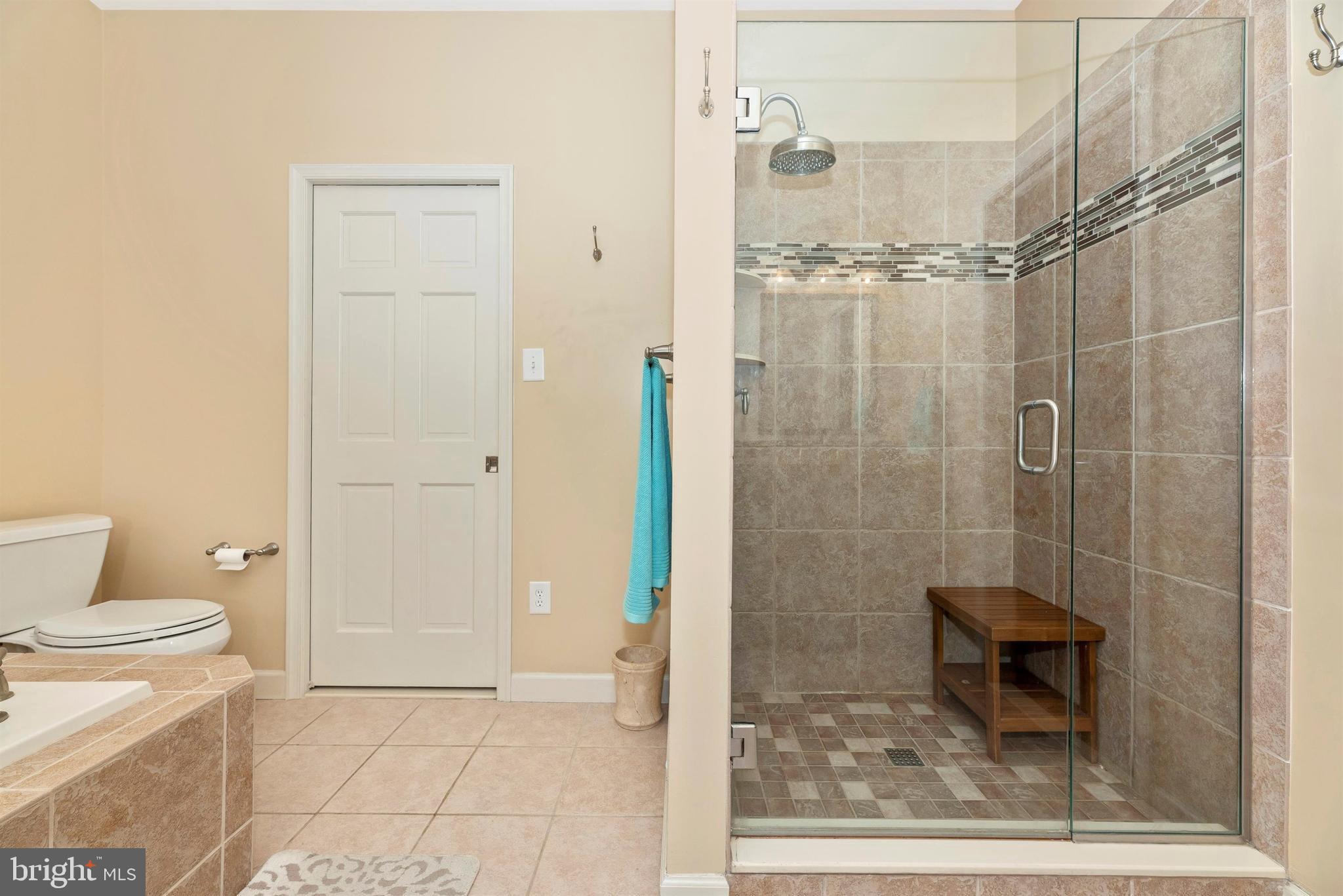 11221 Country Club Road New Market, MD 21774 - Photo 15 of 44 Main Level Master Suite Bath
