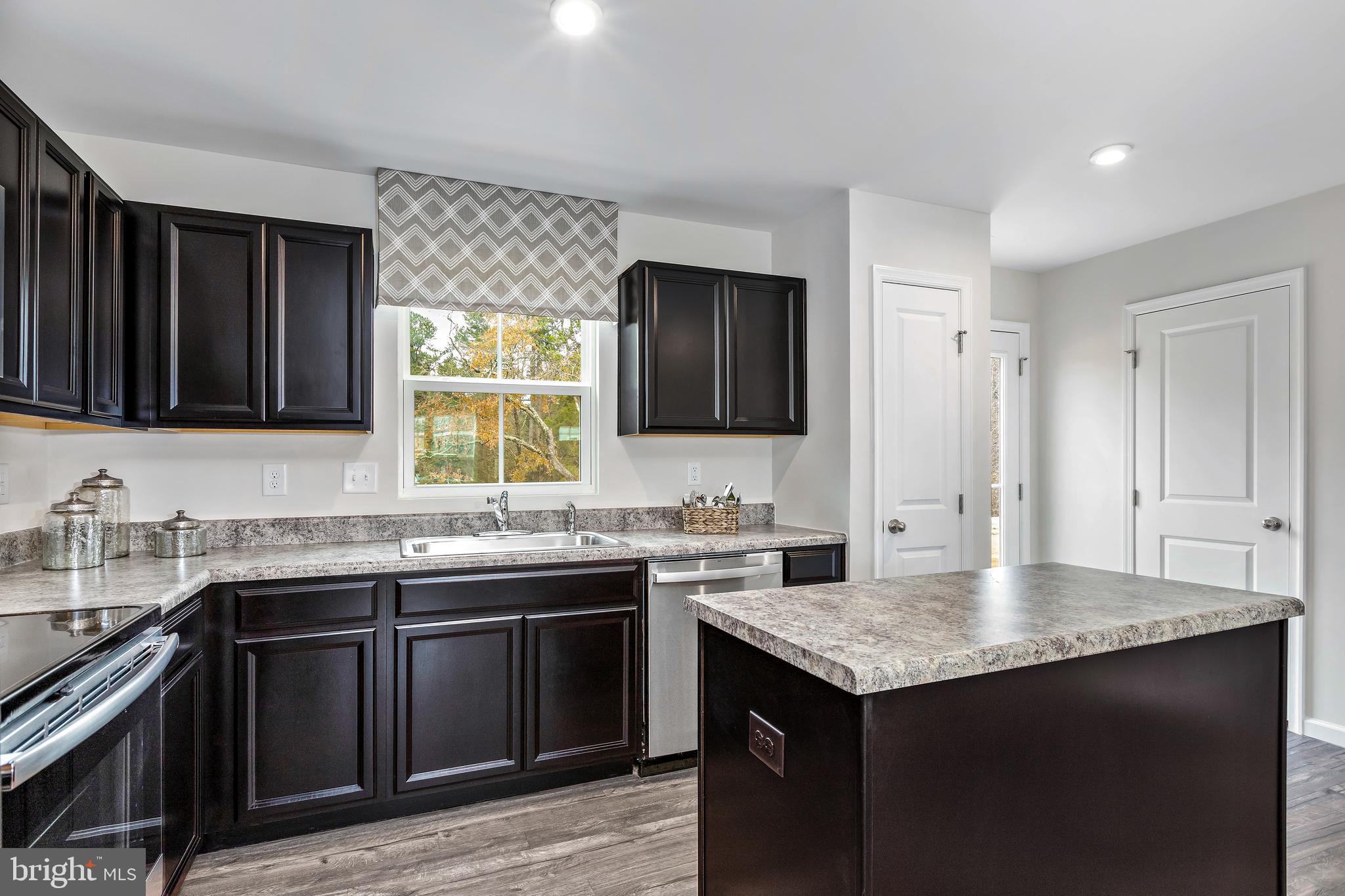 518 Bull Run Road Taneytown, MD 21787 - Photo 9 of 17 Gallery Image 9