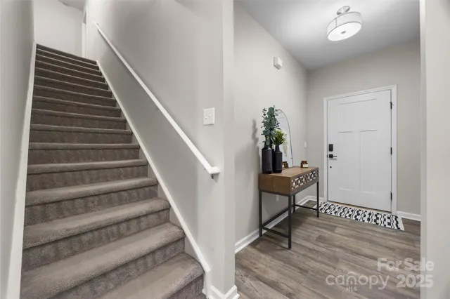 a view of entryway and hall