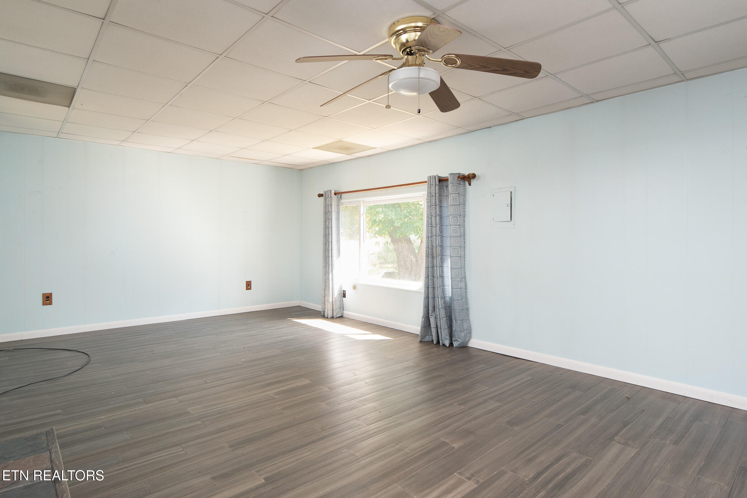 6604 Duke Road Knoxville, TN 37918 - Photo 12 of 19 JBP_Duke6604_2400px-12