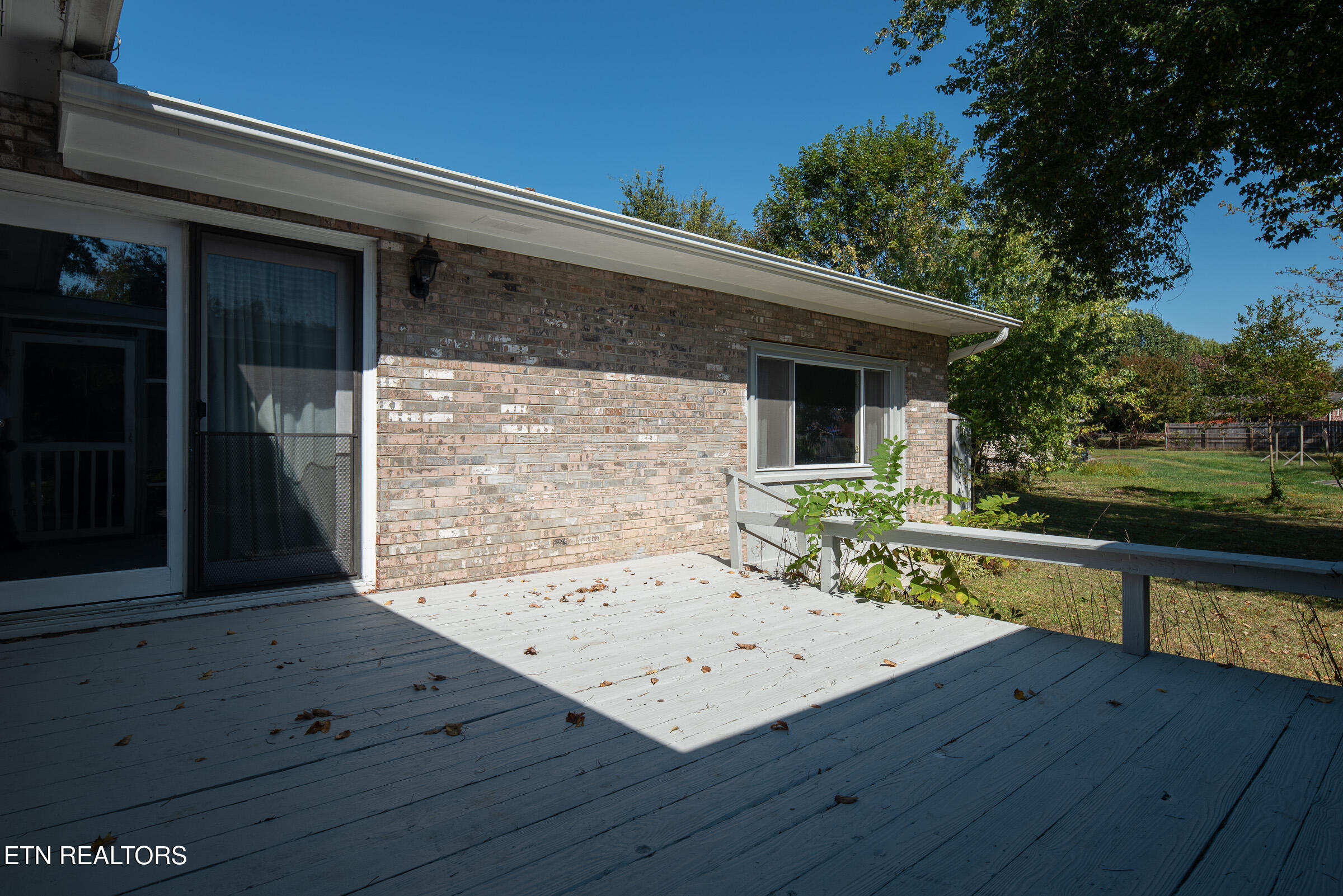 6604 Duke Road Knoxville, TN 37918 - Photo 3 of 19 JBP_Duke6604_2400px-3