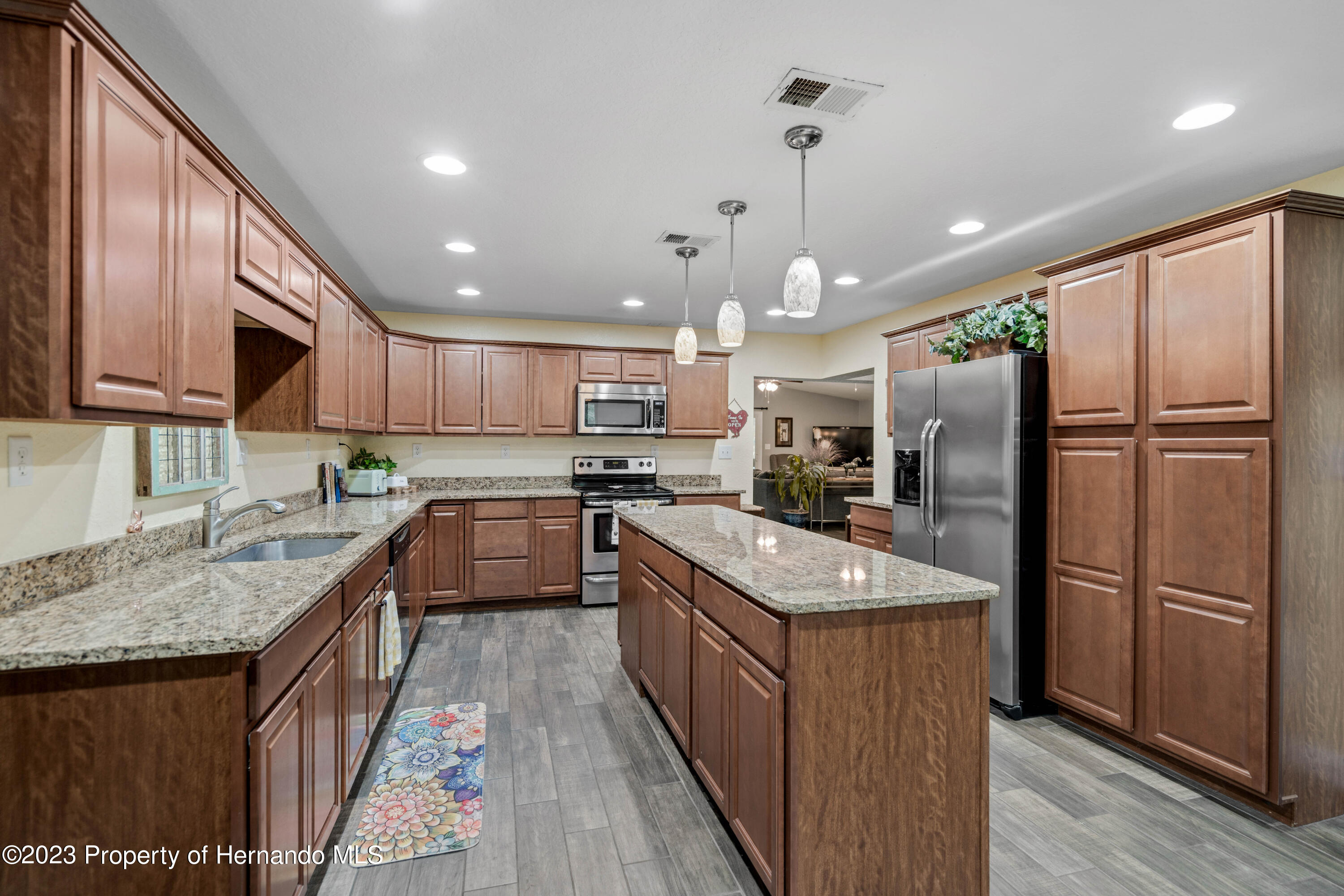 1412 Culbreath Road Brooksville, FL 34602 - Photo 8 of 55 DSC08333