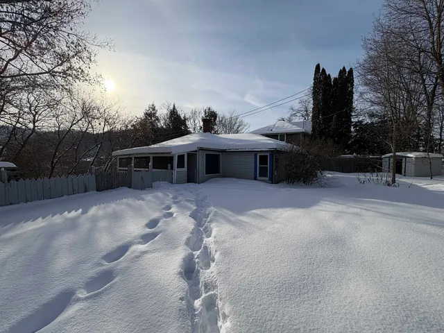 $89,000 | 166 Hooker Hill Road, St. Johnsbury, VT 05819