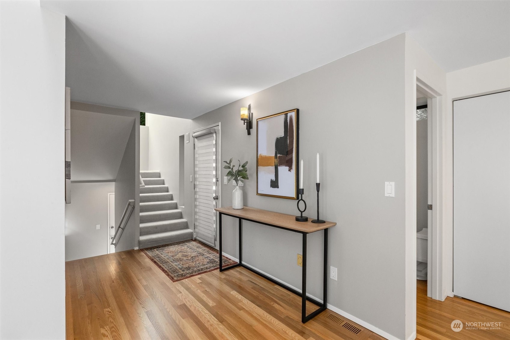 3 Lindley Road Mercer Island, WA 98040 - Photo 12 of 37 a view of entryway with wooden floor