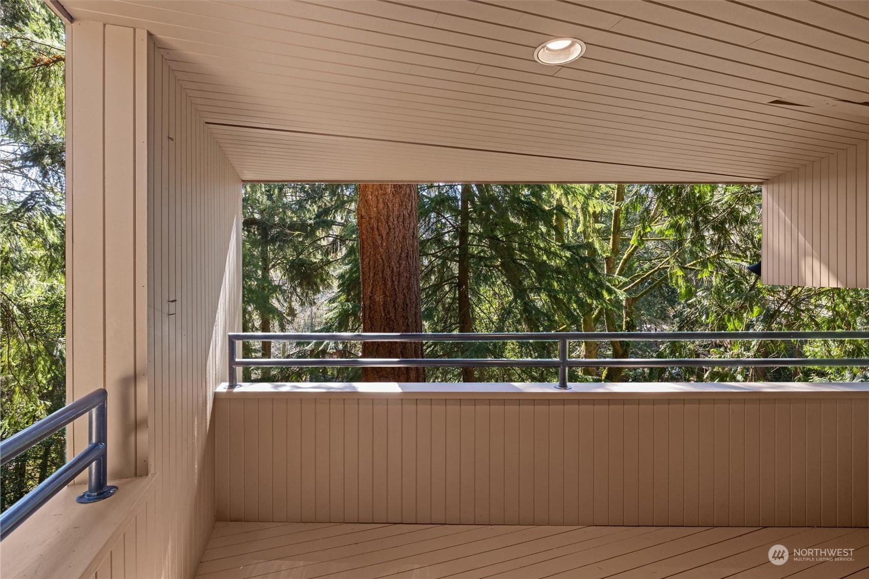 3 Lindley Road Mercer Island, WA 98040 - Photo 18 of 37 a view of outdoor space with swimming pool