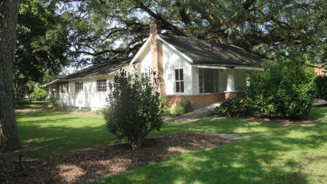 223 West Myrtle Avenue Foley, AL 36535 - Photo 4 of 24