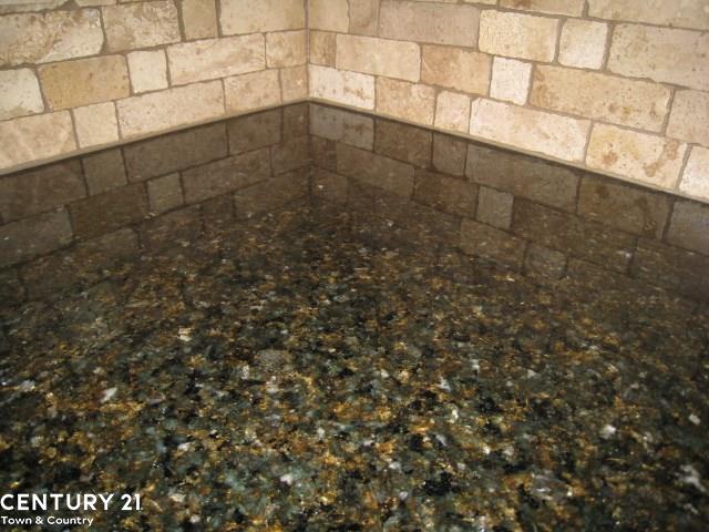 2152 Kennedy Drive Rochester Hills, MI 48309 - Photo 13 of 37