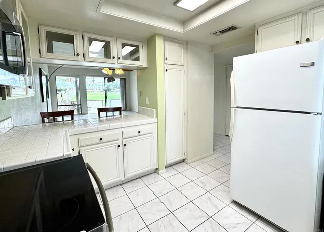 $3,000 | 137 South Torremolinos Drive, Rancho Mirage, CA 92270