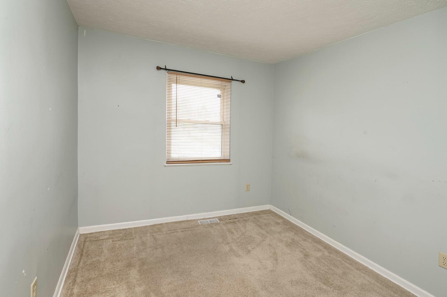 12162 Pippin Road Cincinnati, OH 45231 - Photo 18 of 29 Gallery Image 18