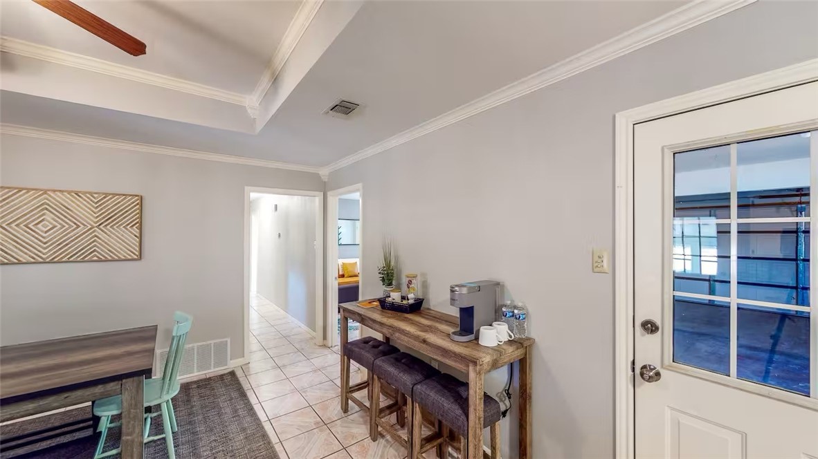 4736 Gholson Road Waco, TX 76705 - Photo 13 of 31
