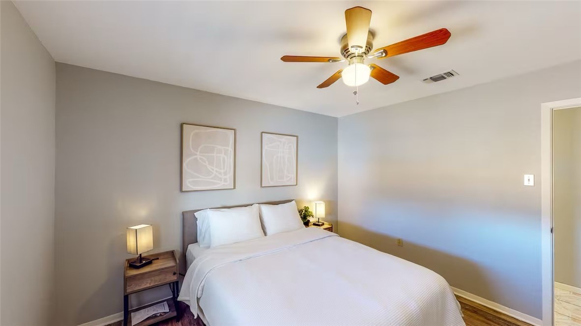 4736 Gholson Road Waco, TX 76705 - Photo 5 of 31