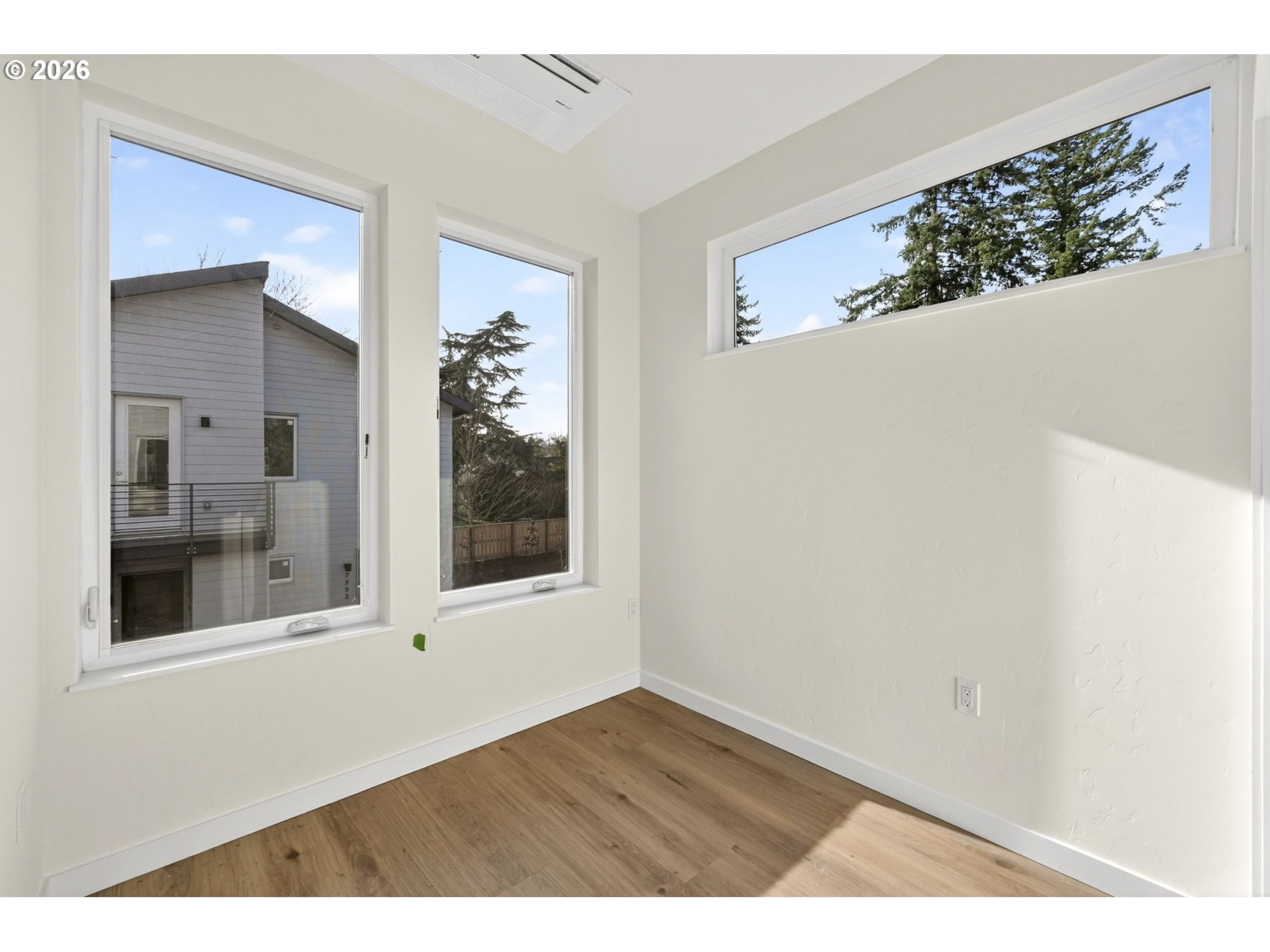 7280 Northeast Going Street Portland, OR 97218 - Photo 14 of 23