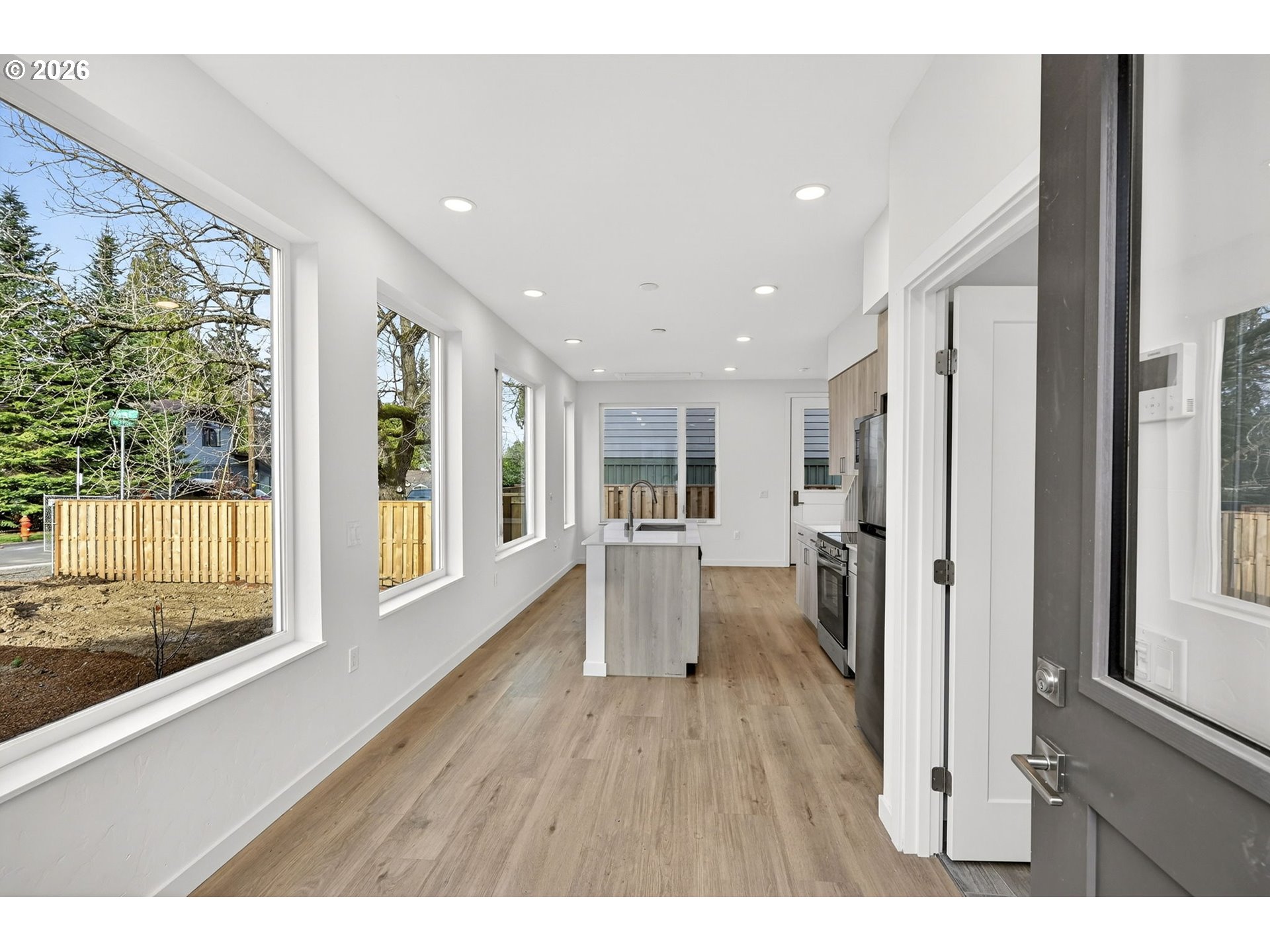 7280 Northeast Going Street Portland, OR 97218 - Photo 2 of 23