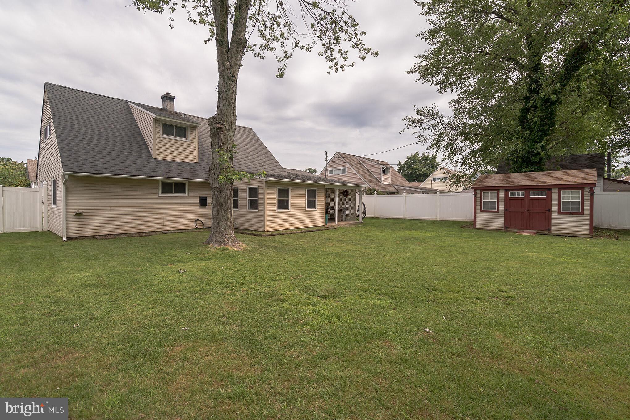 6 Umber Road Levittown, PA 19056 - Photo 29 of 30 Gallery Image 29