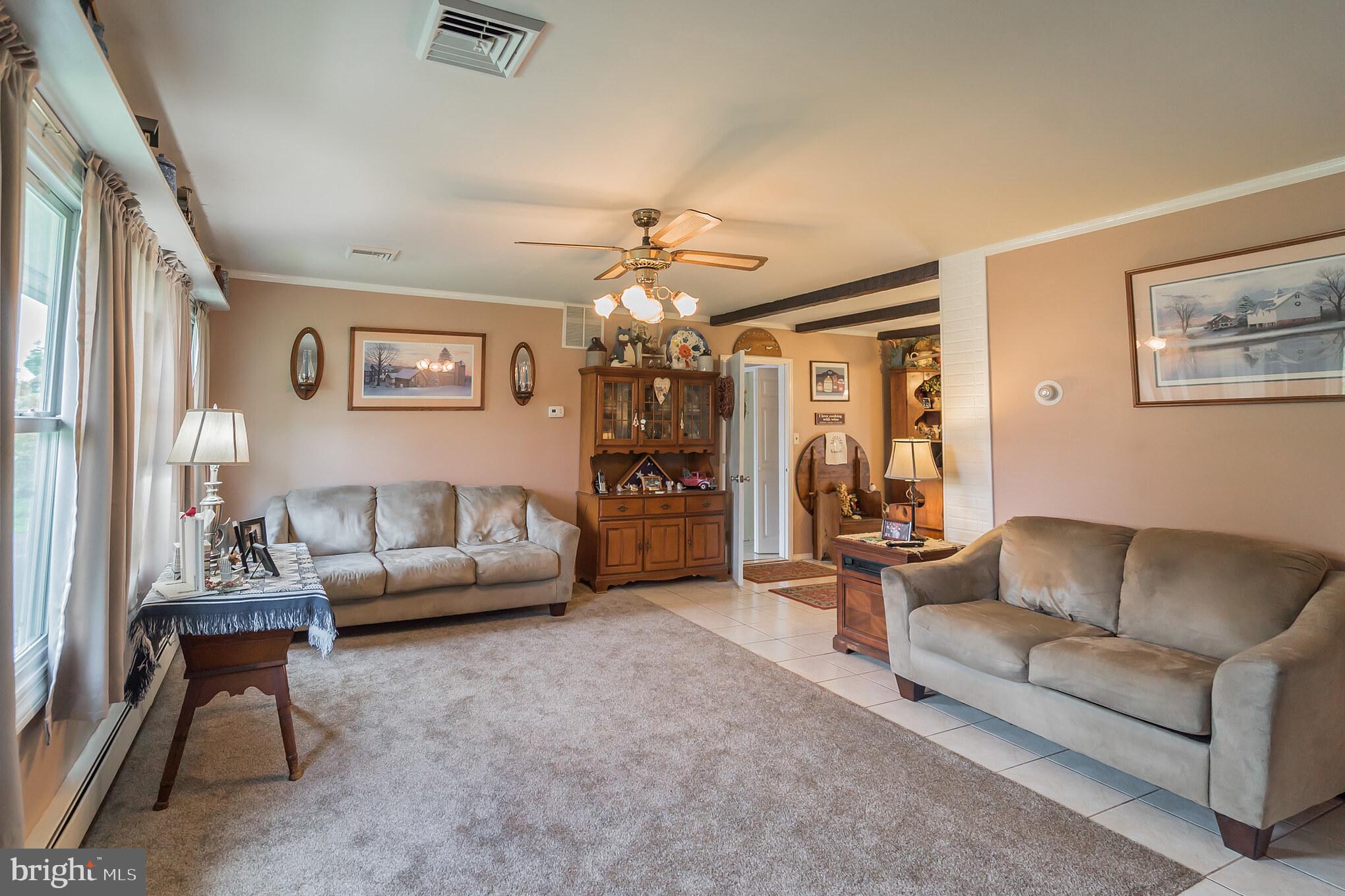 6 Umber Road Levittown, PA 19056 - Photo 5 of 30 Gallery Image 5