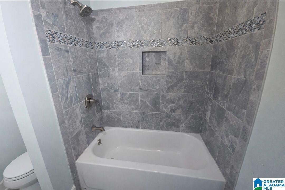 1736 Reed Road Northeast Birmingham, AL 35215 - Photo 13 of 16 Gallery Image 13