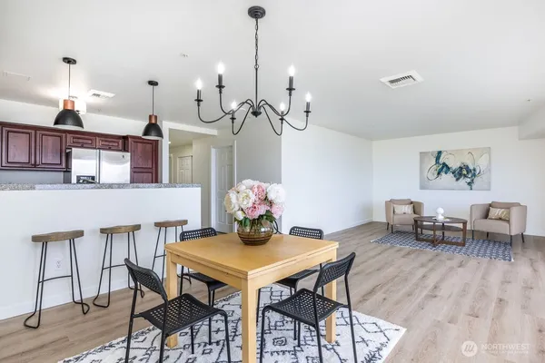 $320,000 | 3201 Pacific Avenue, Unit 907, Tacoma, WA 98418