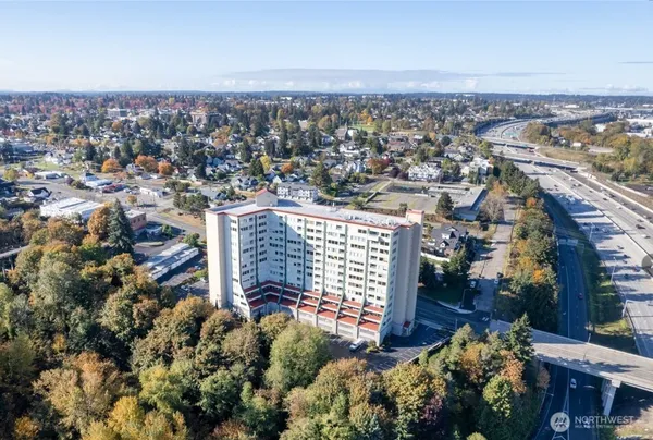$320,000 | 3201 Pacific Avenue, Unit 907, Tacoma, WA 98418