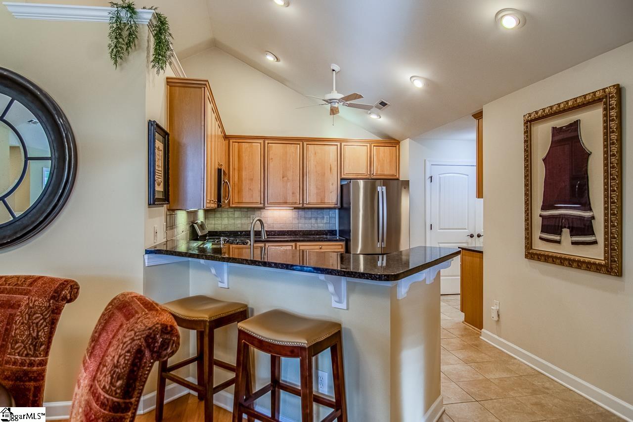 158 Grinders Circle Greer, SC 29650 - Photo 9 of 33