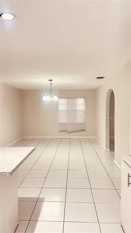 $3,300 | Undisclosed Address, Miami, FL 33157