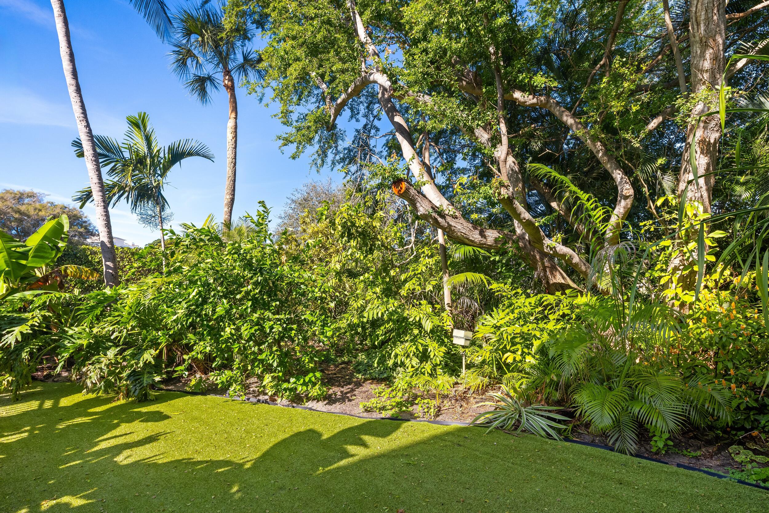 422 Addison Park Lane Boca Raton, FL 33432 - Photo 57 of 70 a view of yard with green space