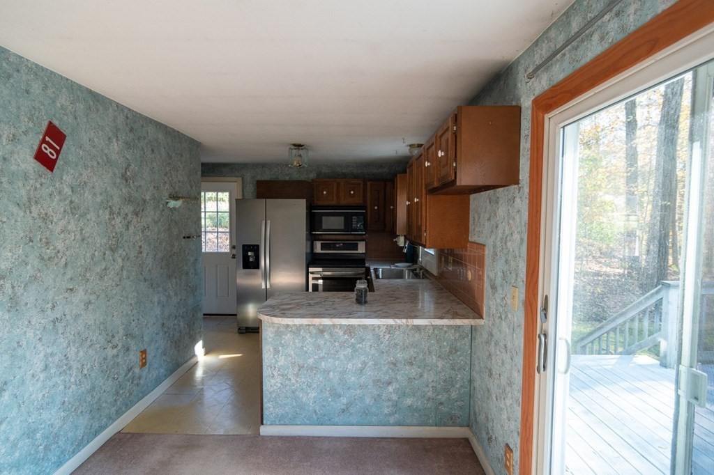 81 Bay Road Belchertown, MA 01007 - Photo 11 of 31 Gallery Image 11