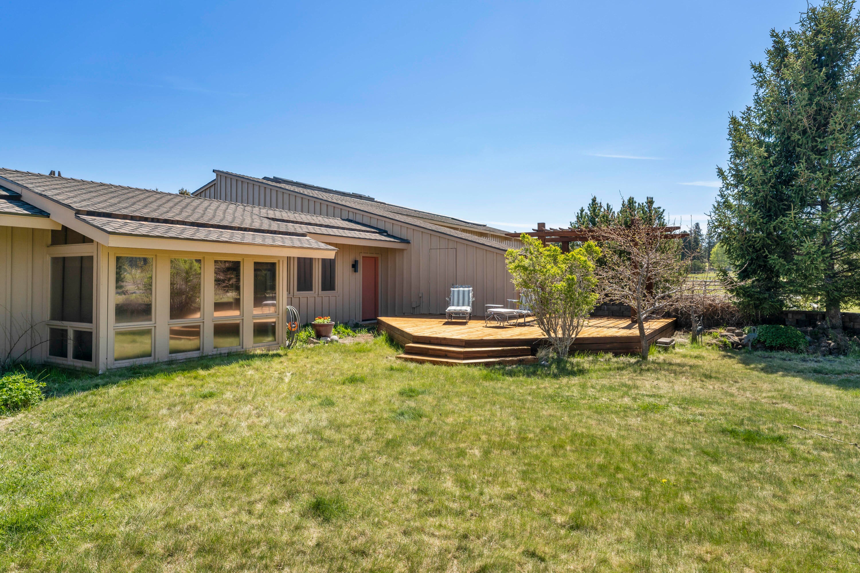 20875 Sholes Road Bend, OR 97702 - Photo 77 of 88 Large outside deck