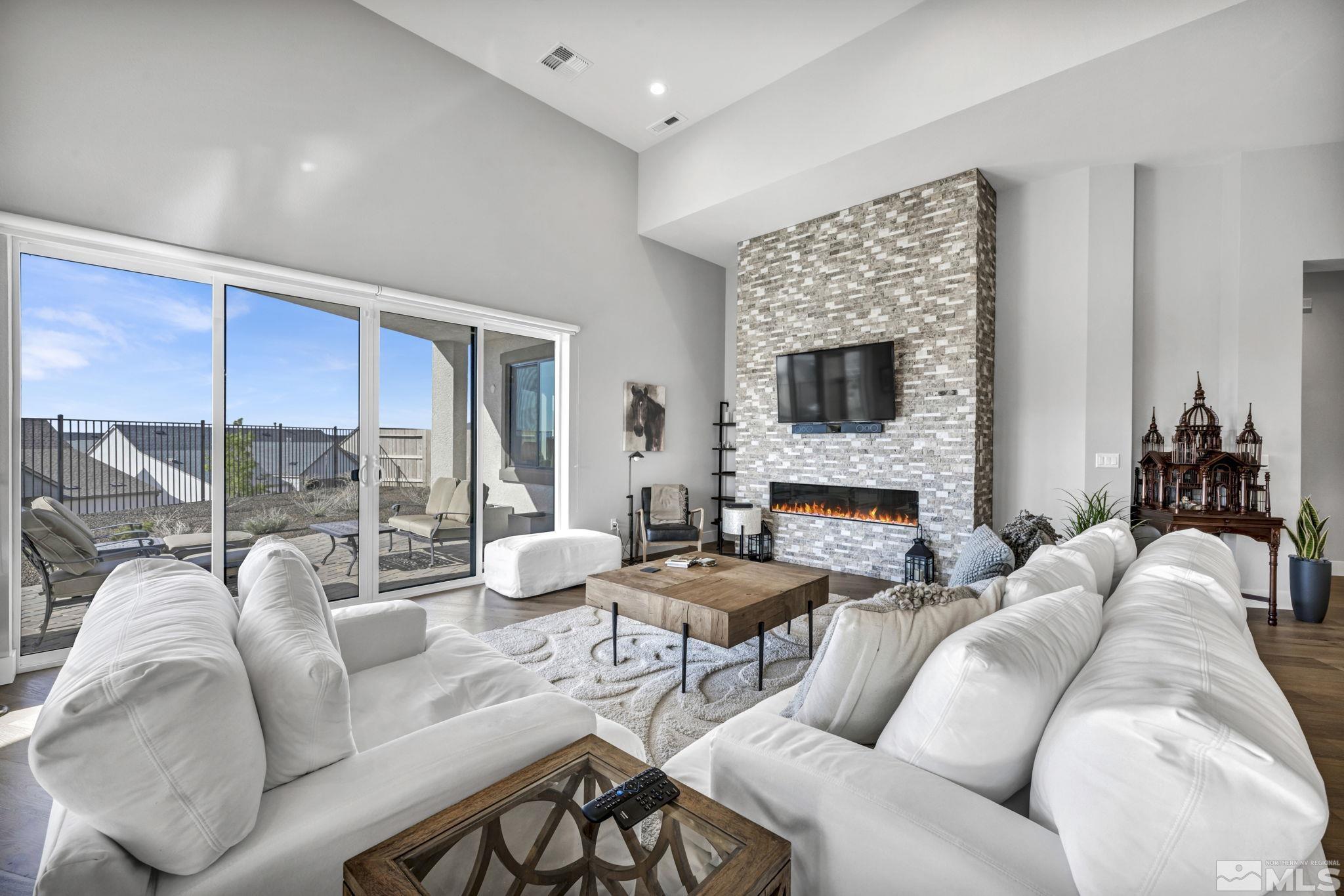 2917 Amethyst Reno, NV 89521 - Photo 6 of 30 Photo 6