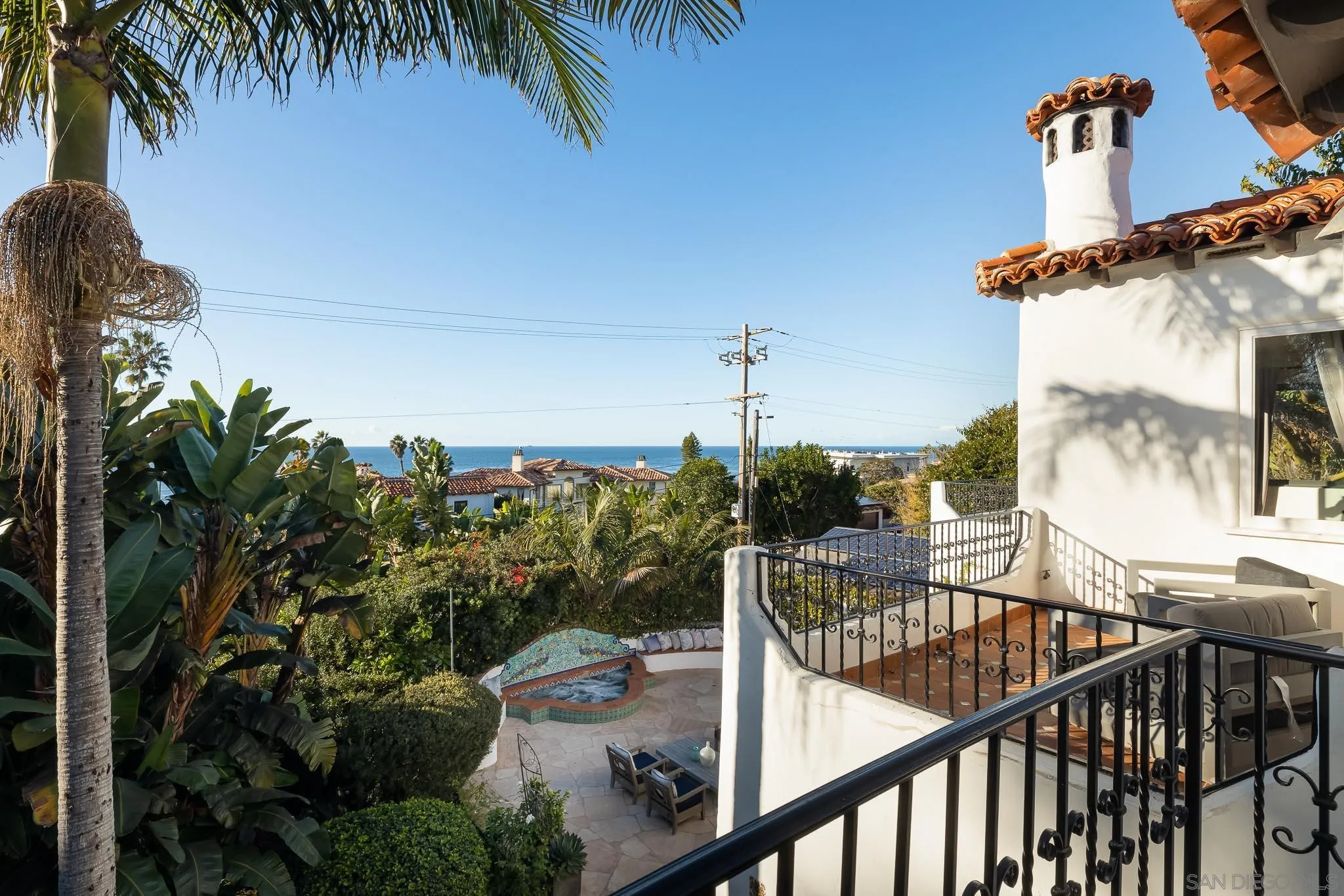1004 Devonshire Drive San Diego, CA 92107 - Photo 31 of 54 a view of balcony and patio
