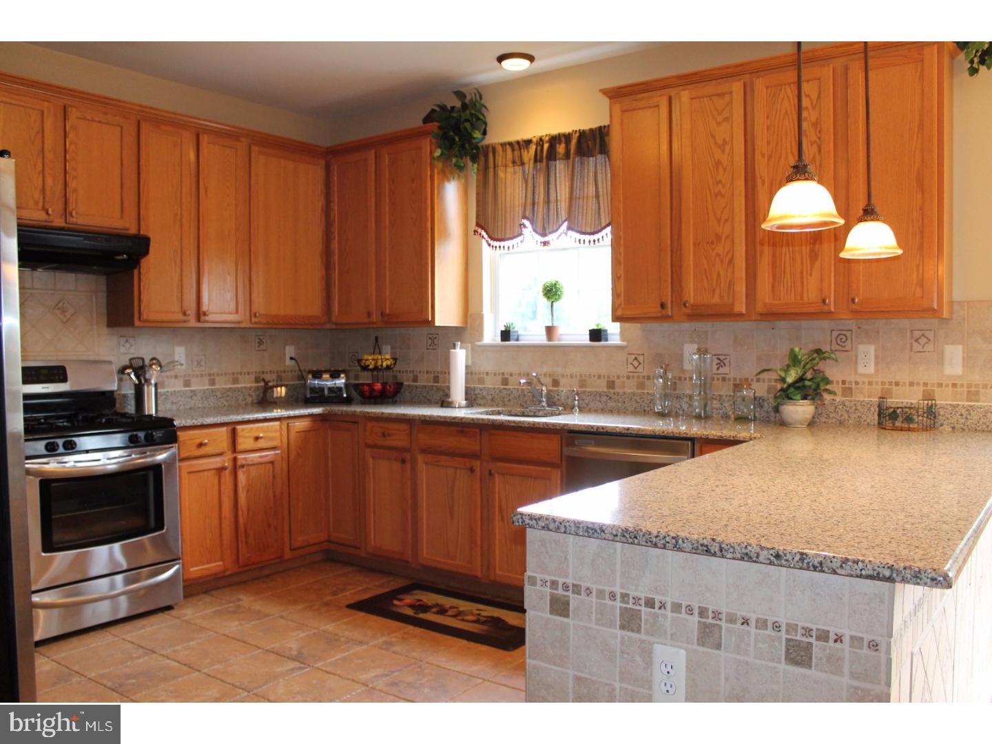 48 Keswick Road East Windsor, NJ 08520 - Photo 8 of 25 Kitchen
