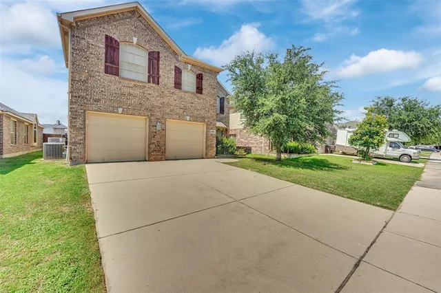 $500,000 | 9505 Chuparosa Drive, Fort Worth, TX 76177