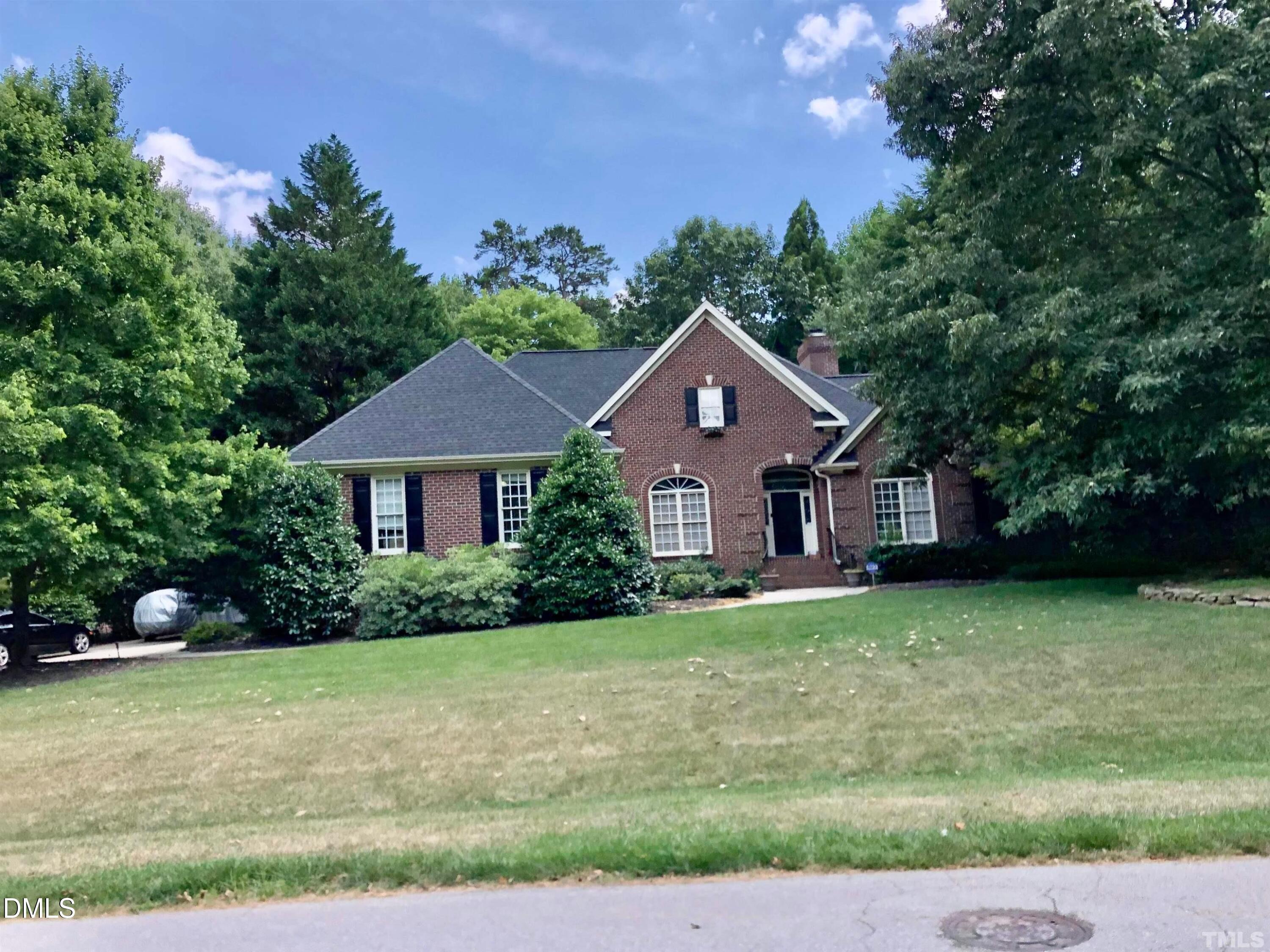 TRIANGLEMLS-2461016-0