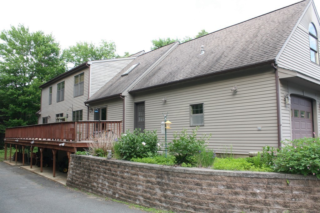 323 Federal Street Montague, MA 01351 - Photo 3 of 26 Gallery Image 3