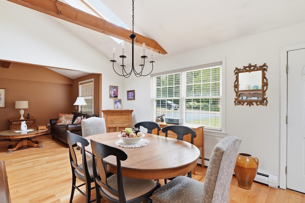 40 Cape Cod Lane Barnstable, MA 02630 - Photo 8 of 31 Gallery Image 8