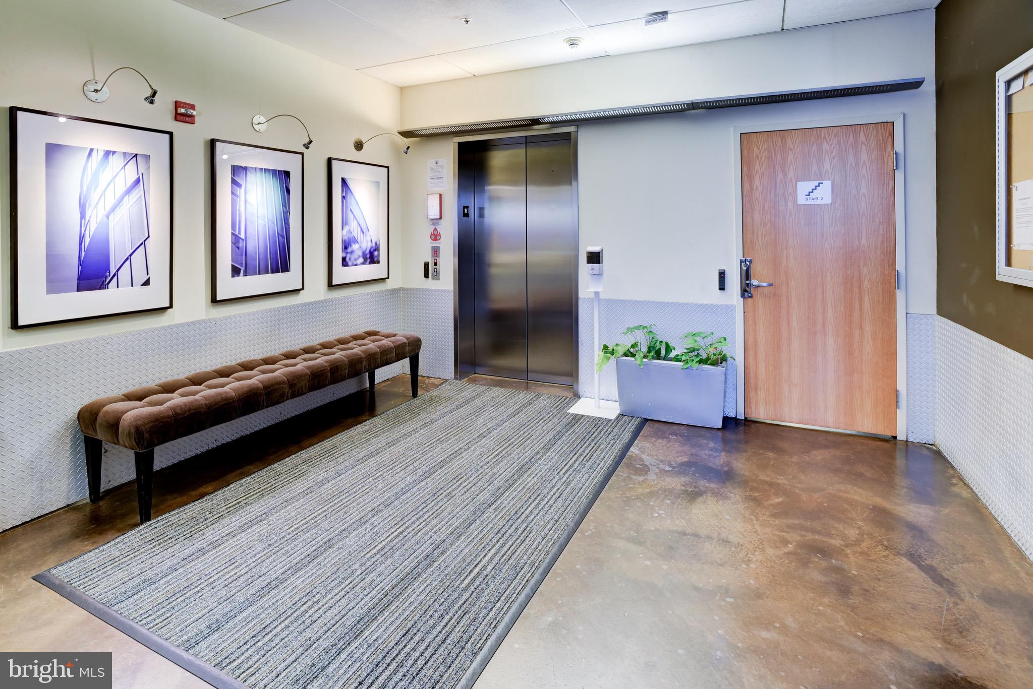 1700 Kalorama Road Northwest, Unit 501 Washington, DC 20009 - Photo 6 of 57 Building lobby