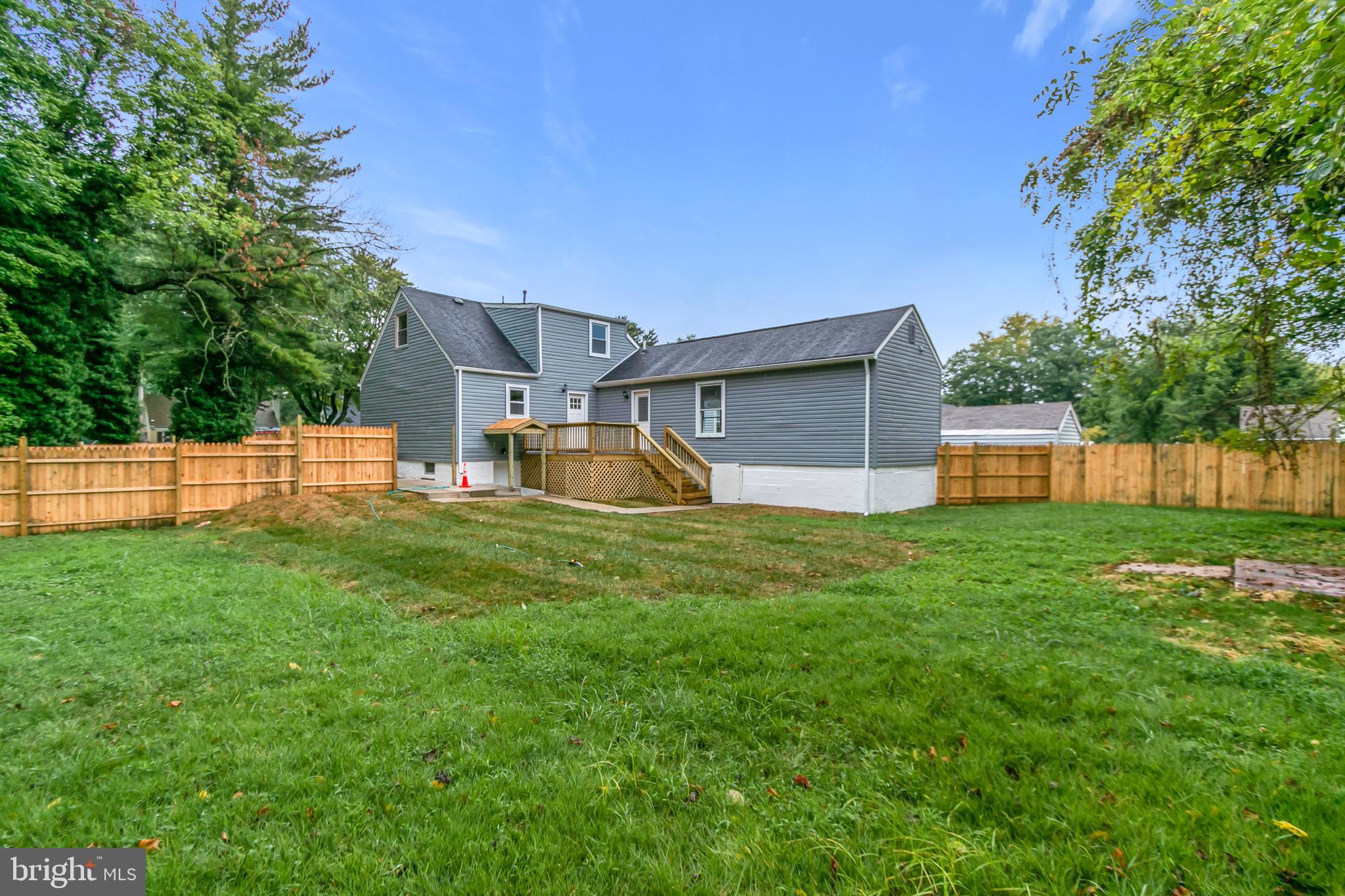 3501 Old Mill Road Baltimore, MD 21207 - Photo 5 of 46 Back yard. Nice landscape