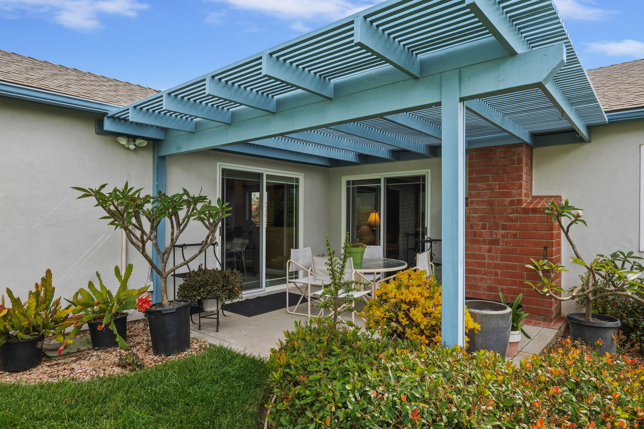 6020 Paseo Palmilla Goleta, CA 93117 - Photo 16 of 33 a front view of a house with patio