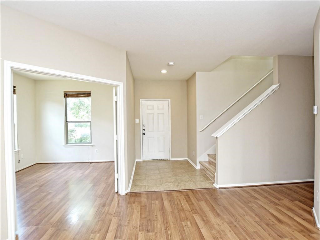 1220 Apollo Circle Round Rock, TX 78664 - Photo 3 of 22