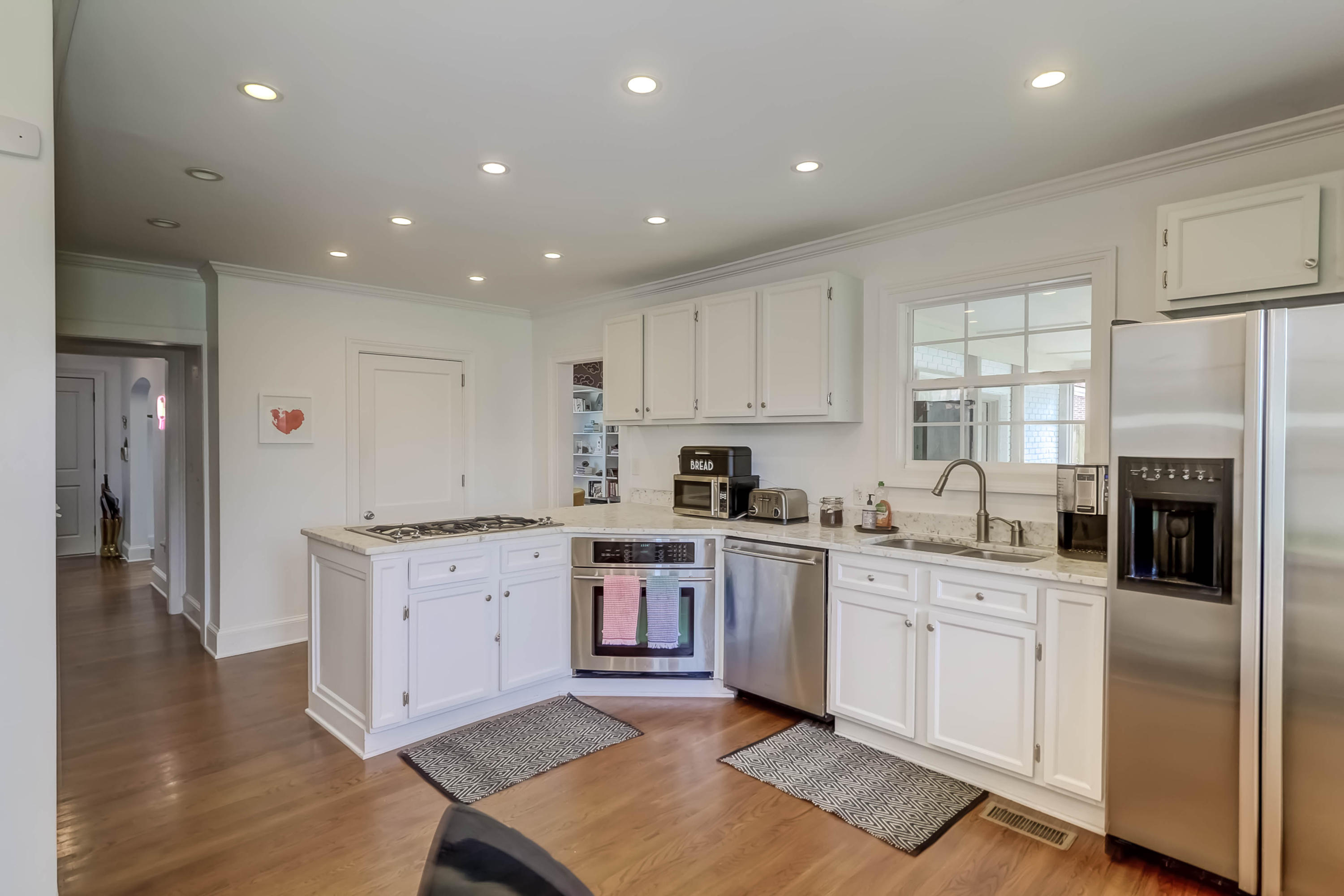 611 Parish Road Charleston, SC 29407 - Photo 12 of 34 Kitchen